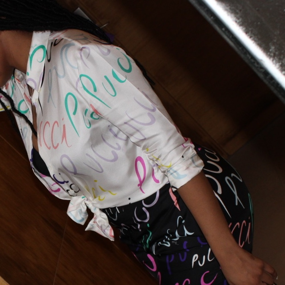Emilio pucci satin script blouse
